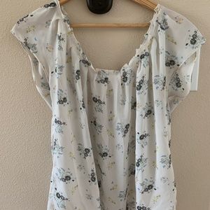 LC Conrad floral top